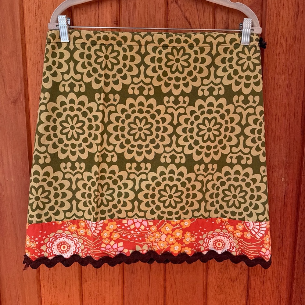 Floral Patterned Green and Orange Skirt
